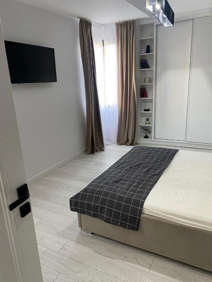 Ultracentral Apartament Calea Victoriei Bucharest Luaran gambar