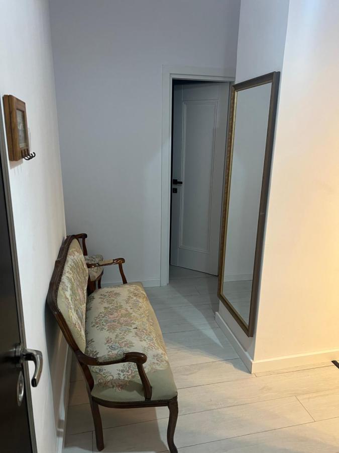 Ultracentral Apartament Calea Victoriei Bucharest Luaran gambar